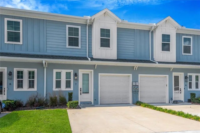 3722 W Mango Avenue 7, TAMPA