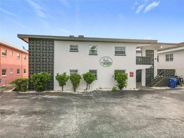 11705 3rd Street E 3, TREASURE ISLAND