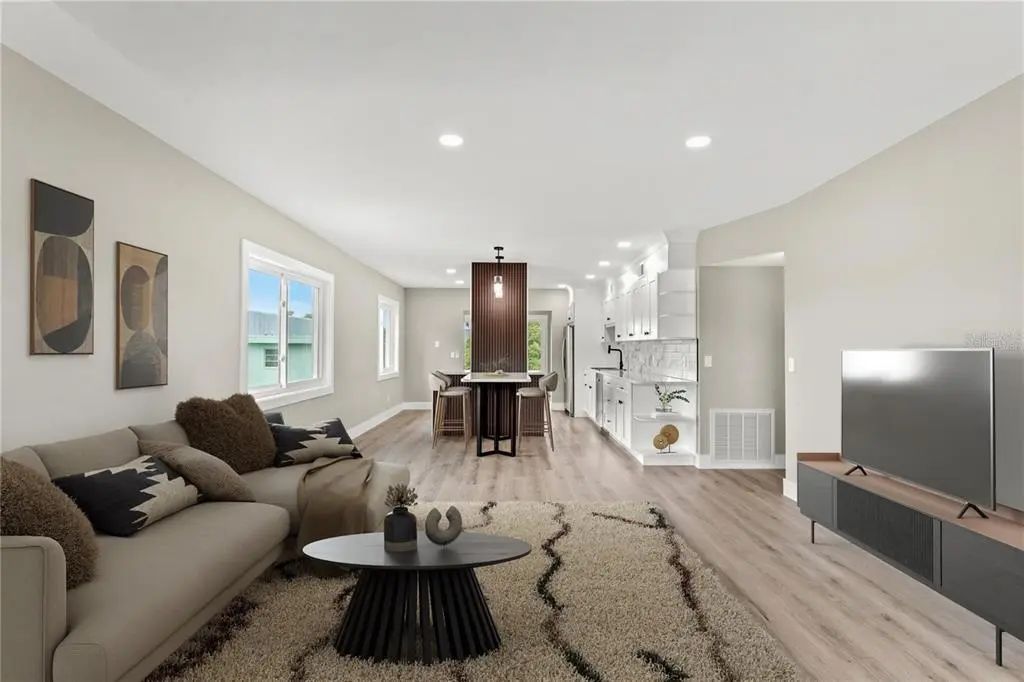 2072 Australia Way W 42, CLEARWATER