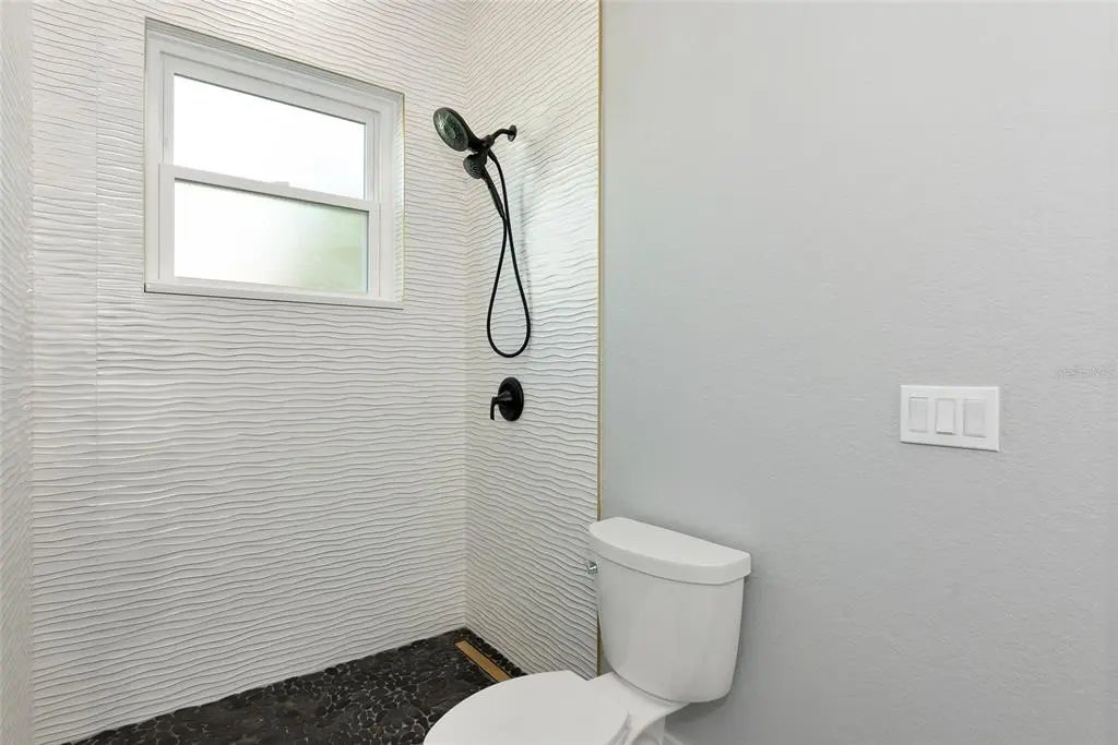 Gulf Shores Realty: 38 e099132a63fc01fd78b57daeebff91dc l