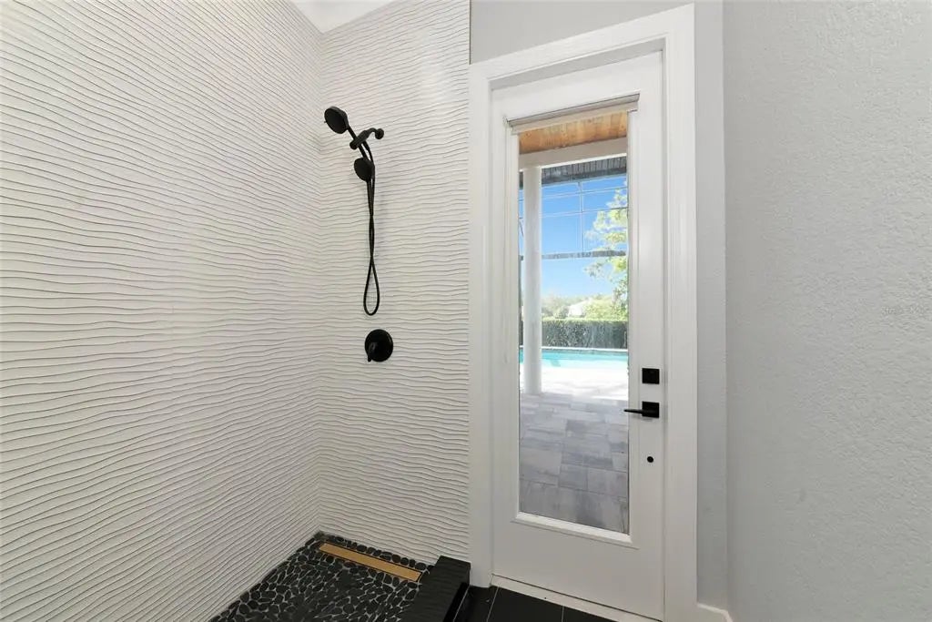 Gulf Shores Realty: 44 c7729418662f1cafa5d7a00804560f81 l