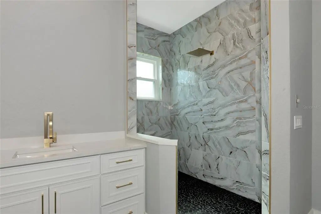 Gulf Shores Realty: 48 44fe8efe0f02b65993a55fb52706f39f l