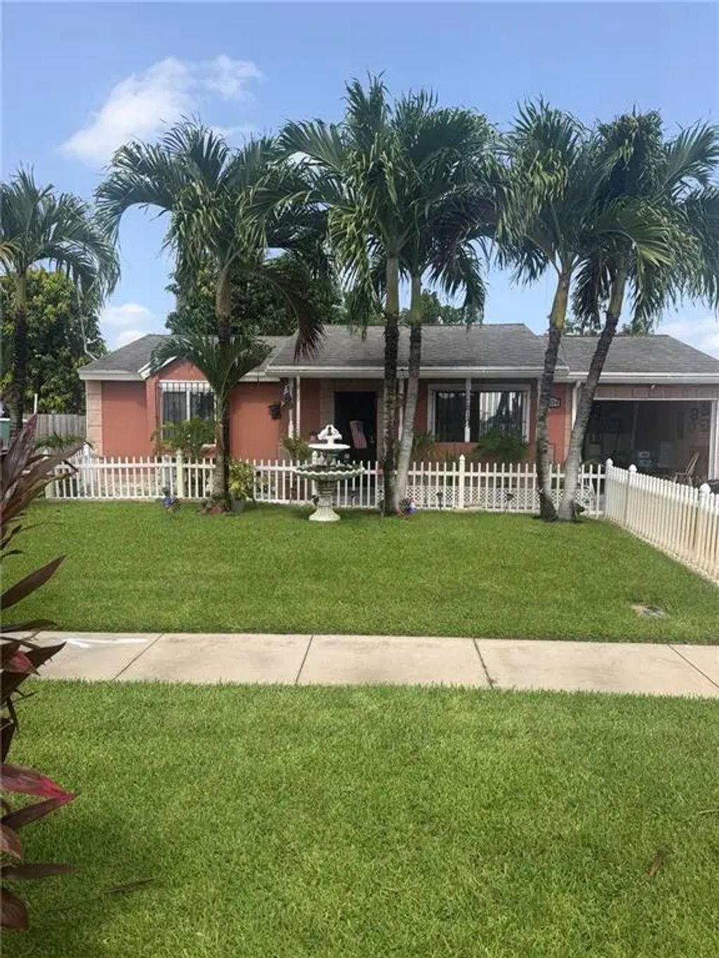 1304 Donwoods Lane, ROYAL PALM BEACH