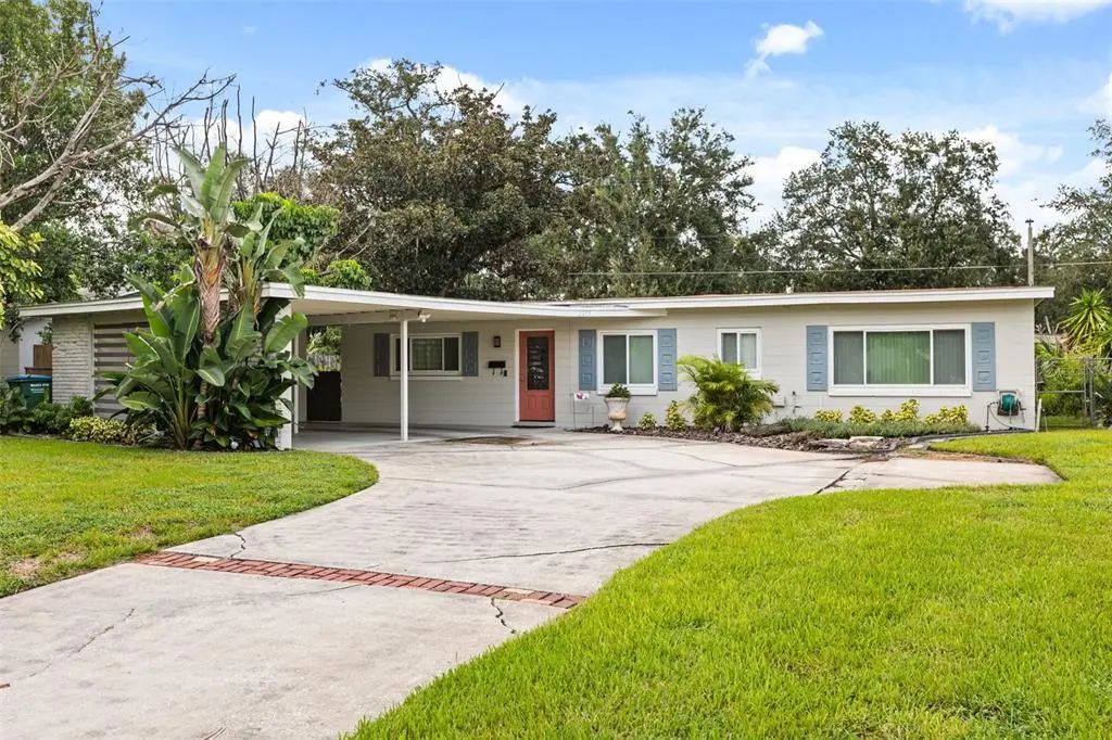 2215 Woodcrest Drive, WINTER PARK