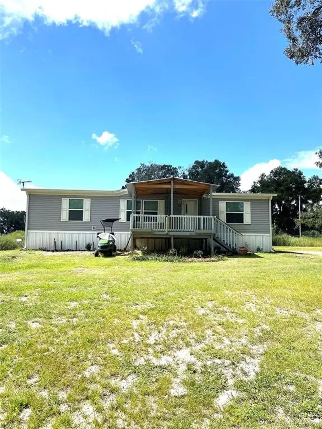 453 Old Hawthorne Road, HAWTHORNE