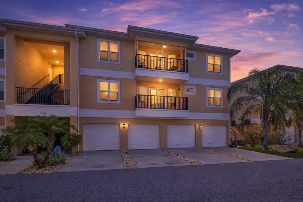 6395 Banyan Boulevard 303, NEW PORT RICHEY