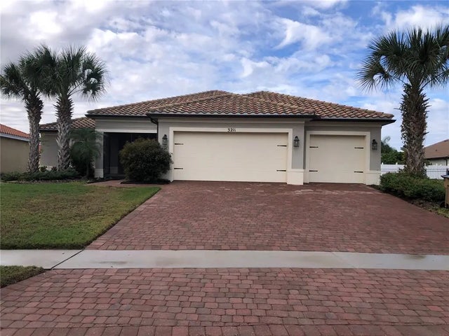 3211 Silver Fin Way, KISSIMMEE