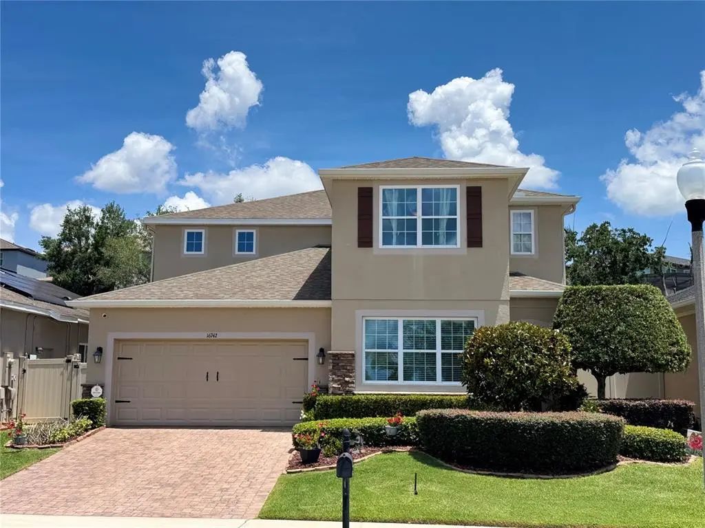 16742 Abbey Hill Court, CLERMONT