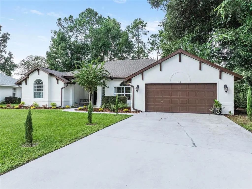 92 Wellstone Drive, PALM COAST