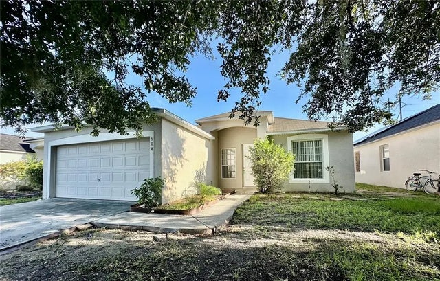 504 Sunset View Drive, DAVENPORT