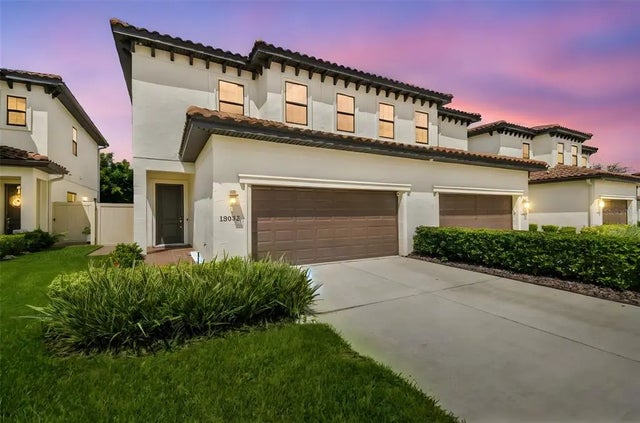 13032 Sanctuary Village Lane, TAMPA