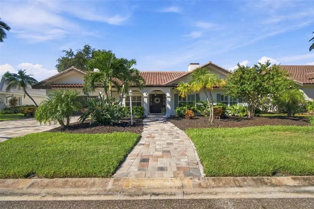 5825 Leeland Street S, ST. PETERSBURG