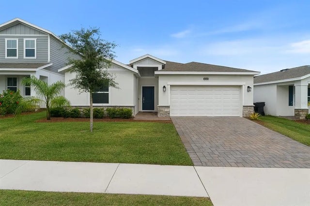 4245 Eastminster Road, DAVENPORT