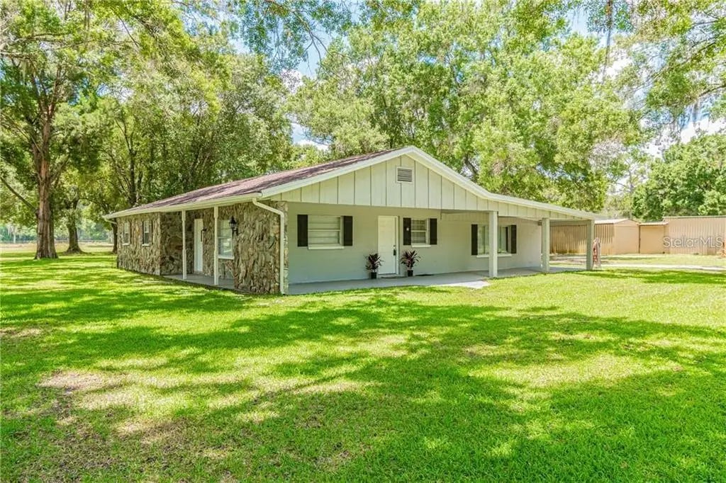 1453 Creek Road, WESLEY CHAPEL