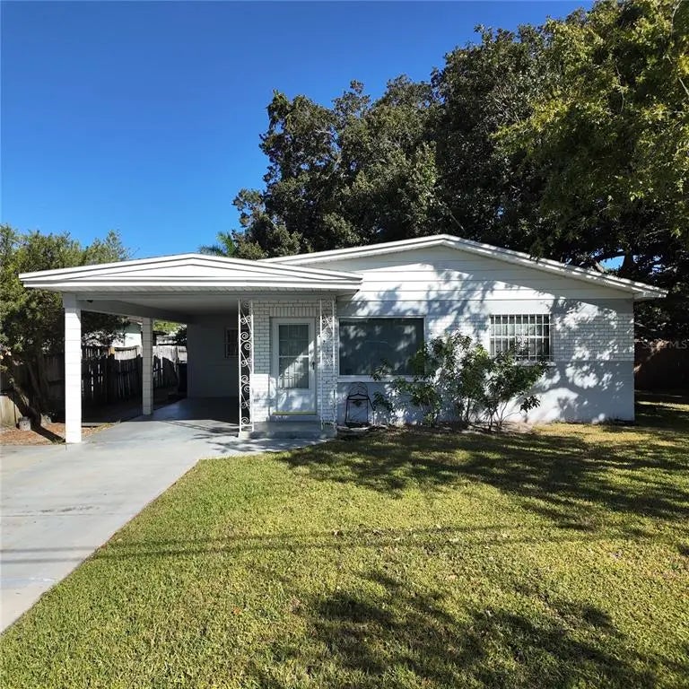 2711 W Heiter Street, TAMPA