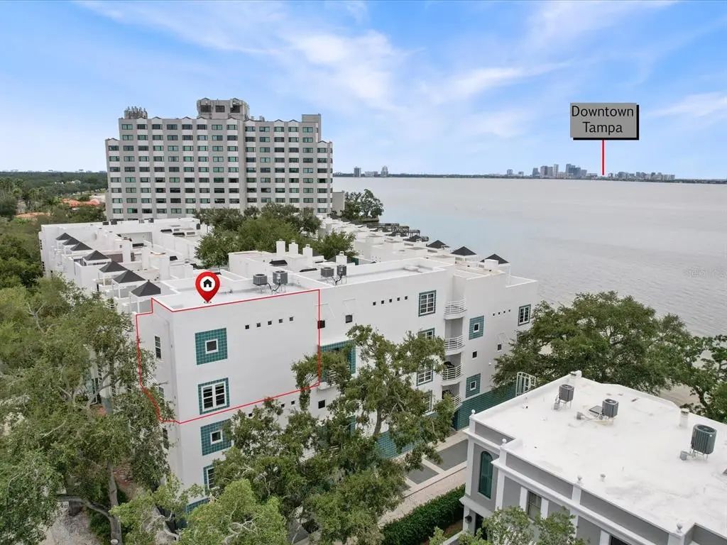 4950 Bayshore Boulevard 28, TAMPA