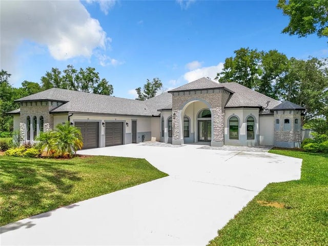 20404 Wolf Springs Court, CLERMONT