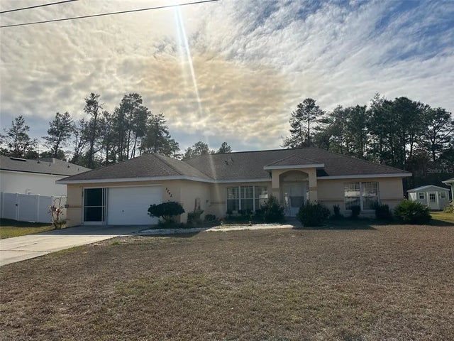 5242 Sw 162nd Place Road, OCALA