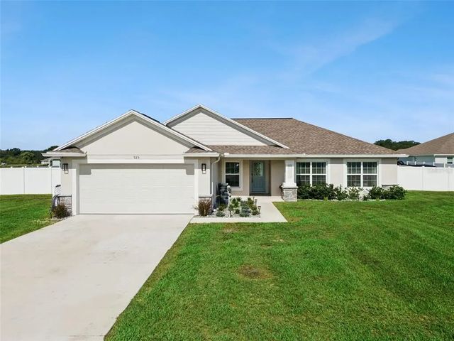 925 Lochland Loop, BARTOW