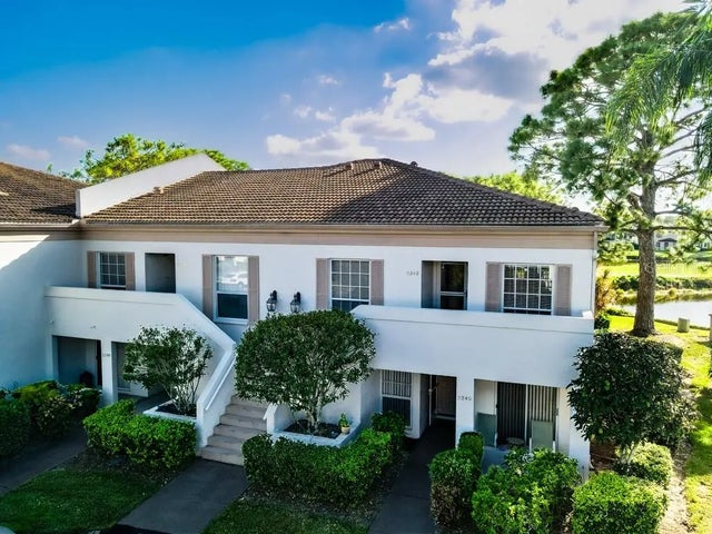 5242 Wedgewood Lane 62, SARASOTA