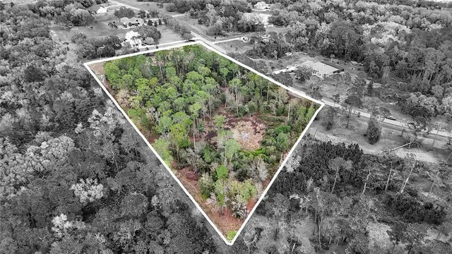 27037 Grand Oak Lane, TAVARES