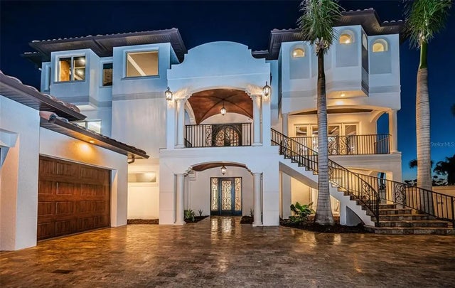 15912 Gulf Boulevard, REDINGTON BEACH