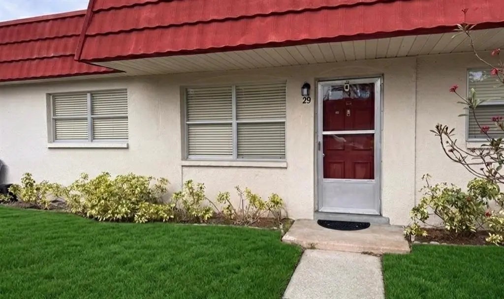 5860 38th Avenue N 29, ST PETERSBURG