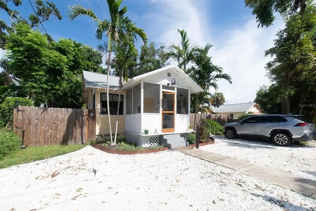 1840 51st Street S, GULFPORT