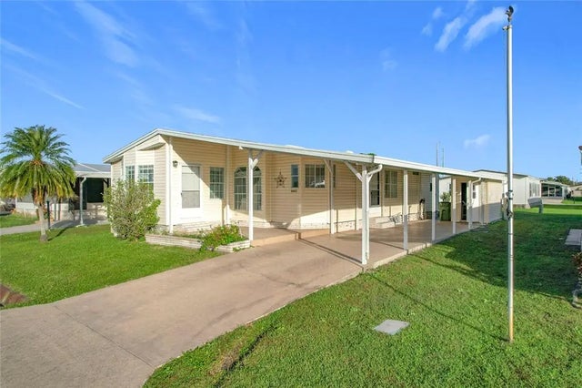6461 Hollyberry Lane Ne, WINTER HAVEN
