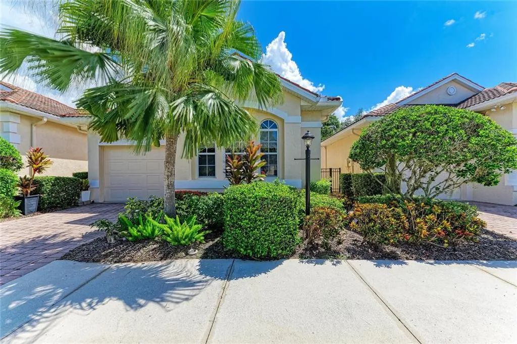 7751 33rd Street E, SARASOTA