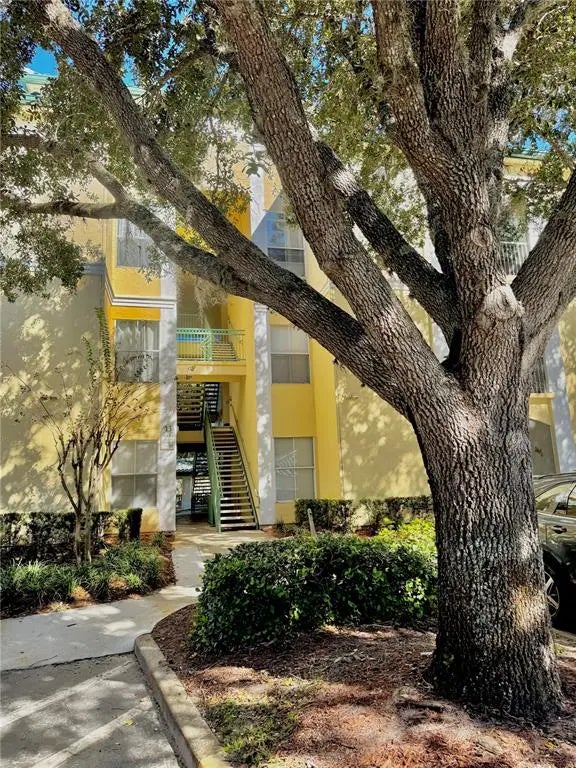 8834 Dunes Court 13 103, KISSIMMEE