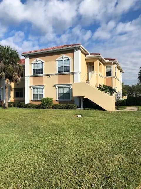 2950 Viscaya Place 205, SARASOTA