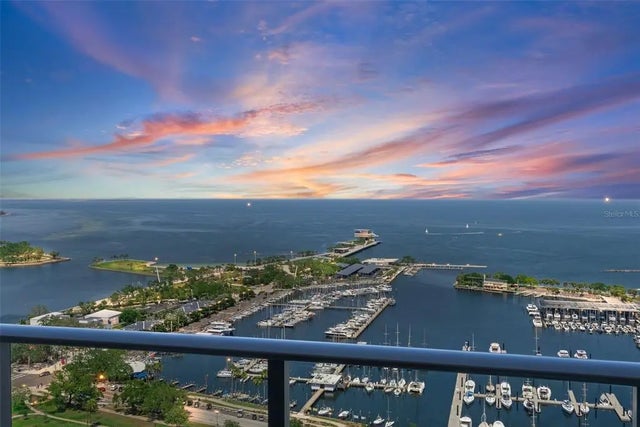 100 1st Avenue N 2703, ST PETERSBURG