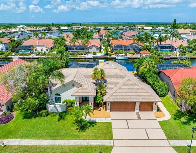4826 Longwater Way, TAMPA