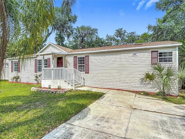 1907 Madre Street, NEW SMYRNA BEACH