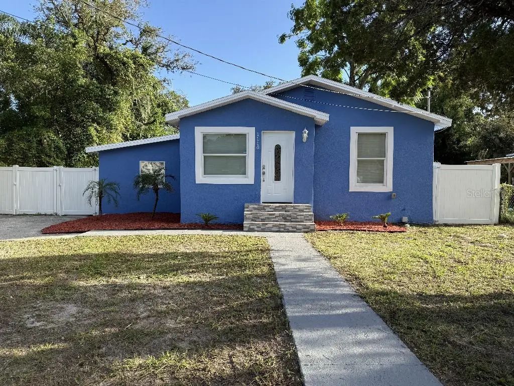 1110 W Knollwood Street, TAMPA