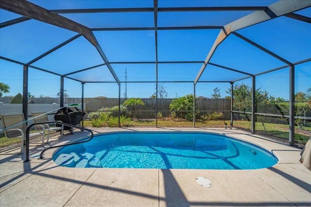 364 Lake Suzanne Drive, LAKE WALES