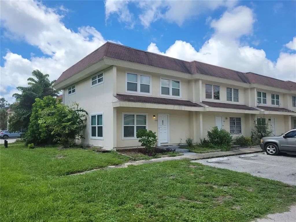 3756 Amherst Way 1, SARASOTA