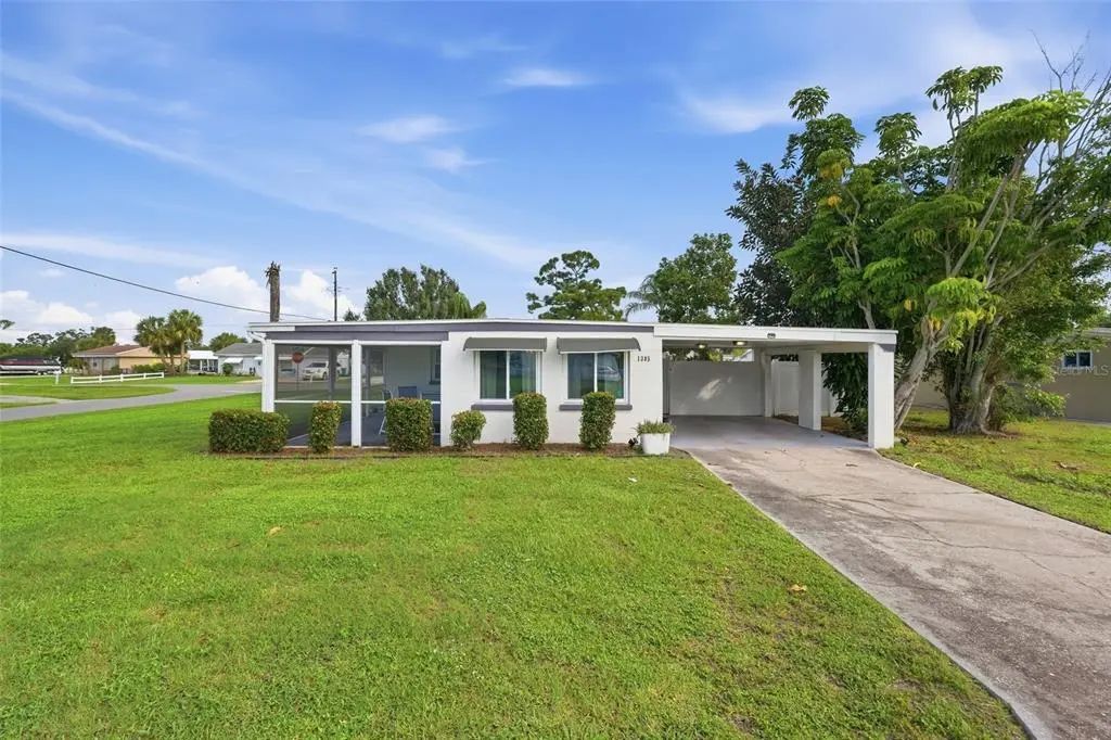 1305 Rocky Creek Lane, ENGLEWOOD