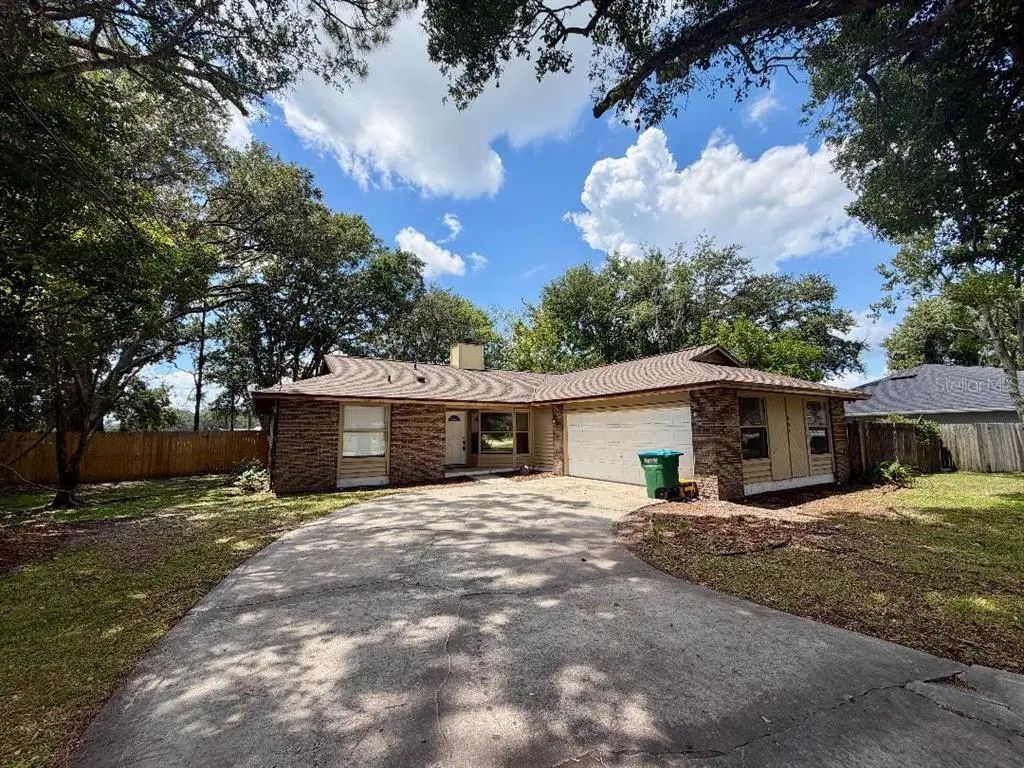 854 Humphrey Boulevard, DELTONA