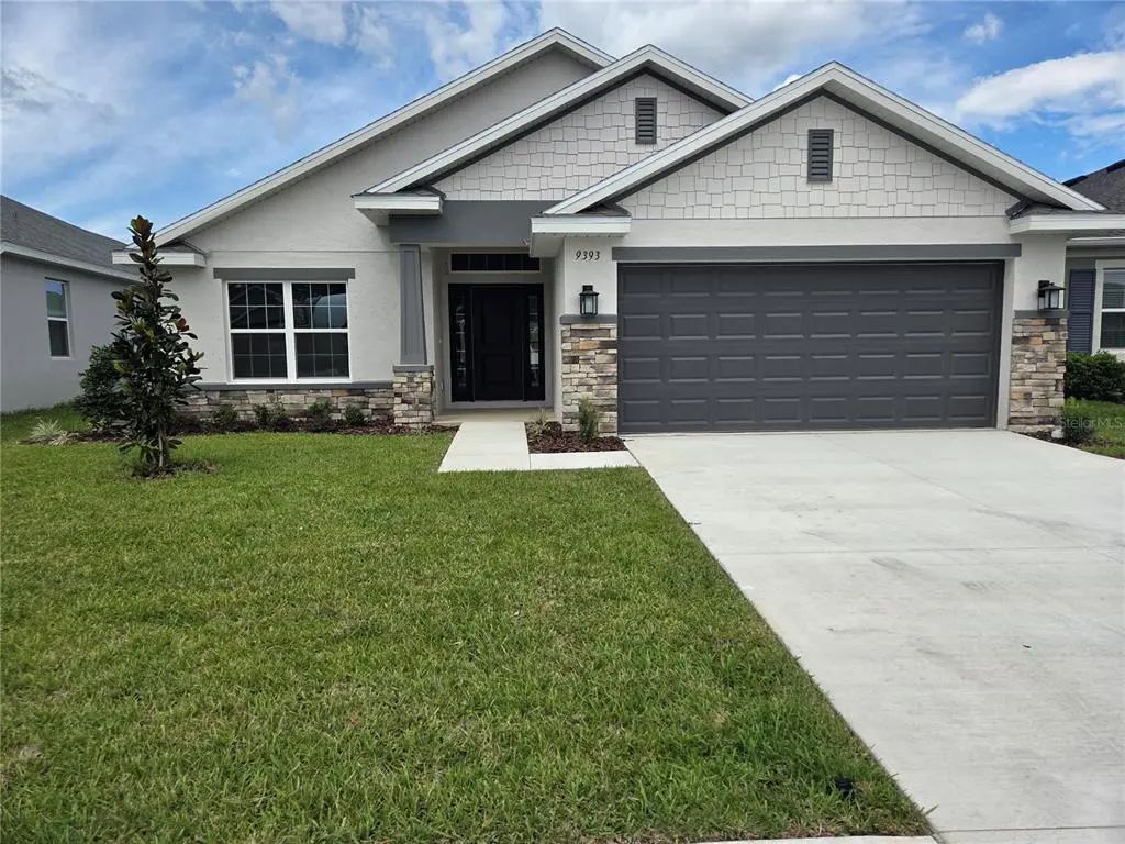 9393 Highland Hills Dr Street, HUDSON