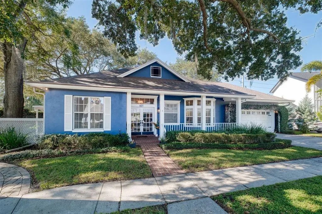 601 Lake Harbor Circle, ORLANDO