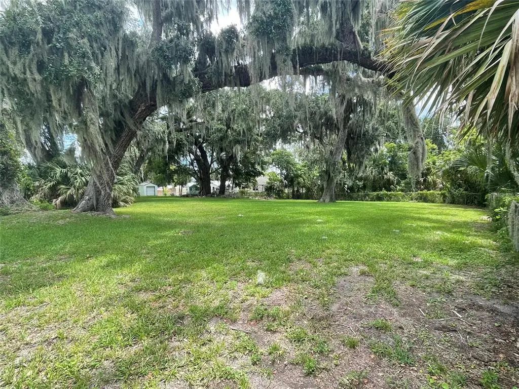 2829 Lime Tree, EDGEWATER