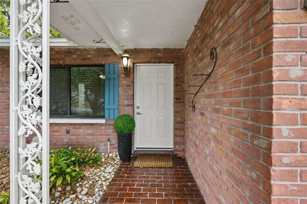 1363 Essex Drive, CLEARWATER