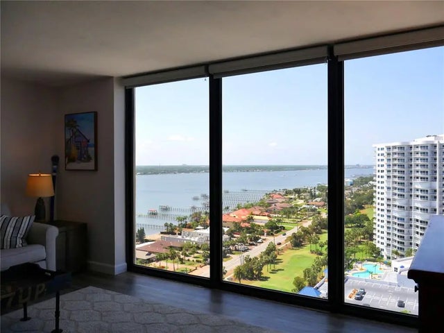 1 Oceans West Boulevard 20b4, DAYTONA BEACH