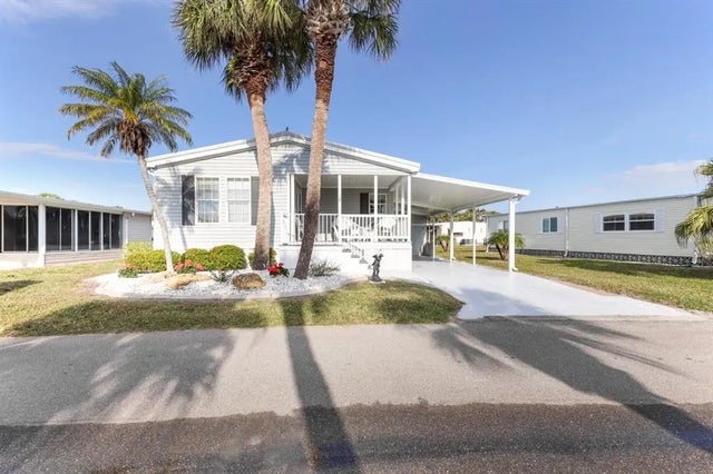2100 Kings Highway 138, PORT CHARLOTTE