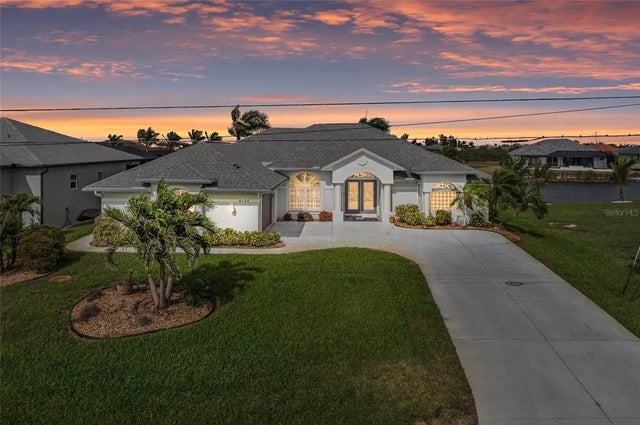 8106 Arlewood Circle, PORT CHARLOTTE