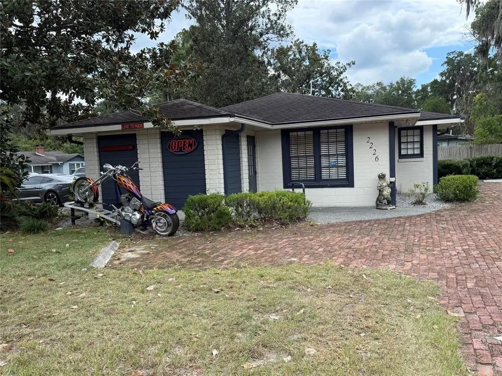 2226 Nw 8th Court, GAINESVILLE