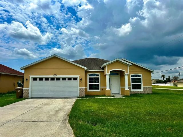 102 Aurelia Court, KISSIMMEE
