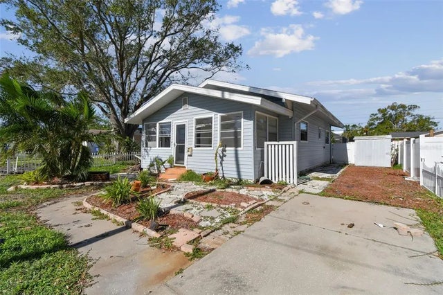 1757 New Hampshire Avenue Ne, ST PETERSBURG